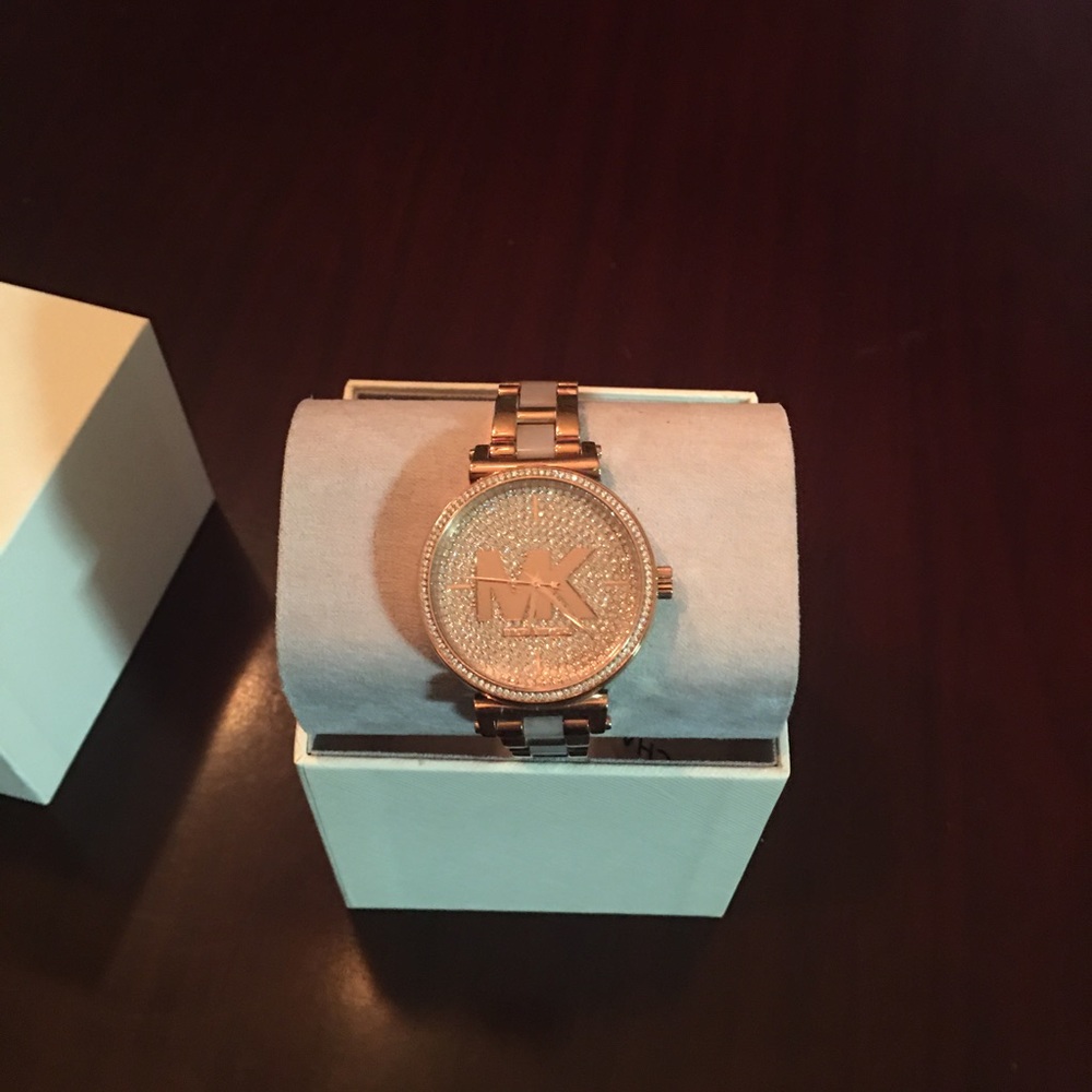 Beautiful Diamond Michael kors watch